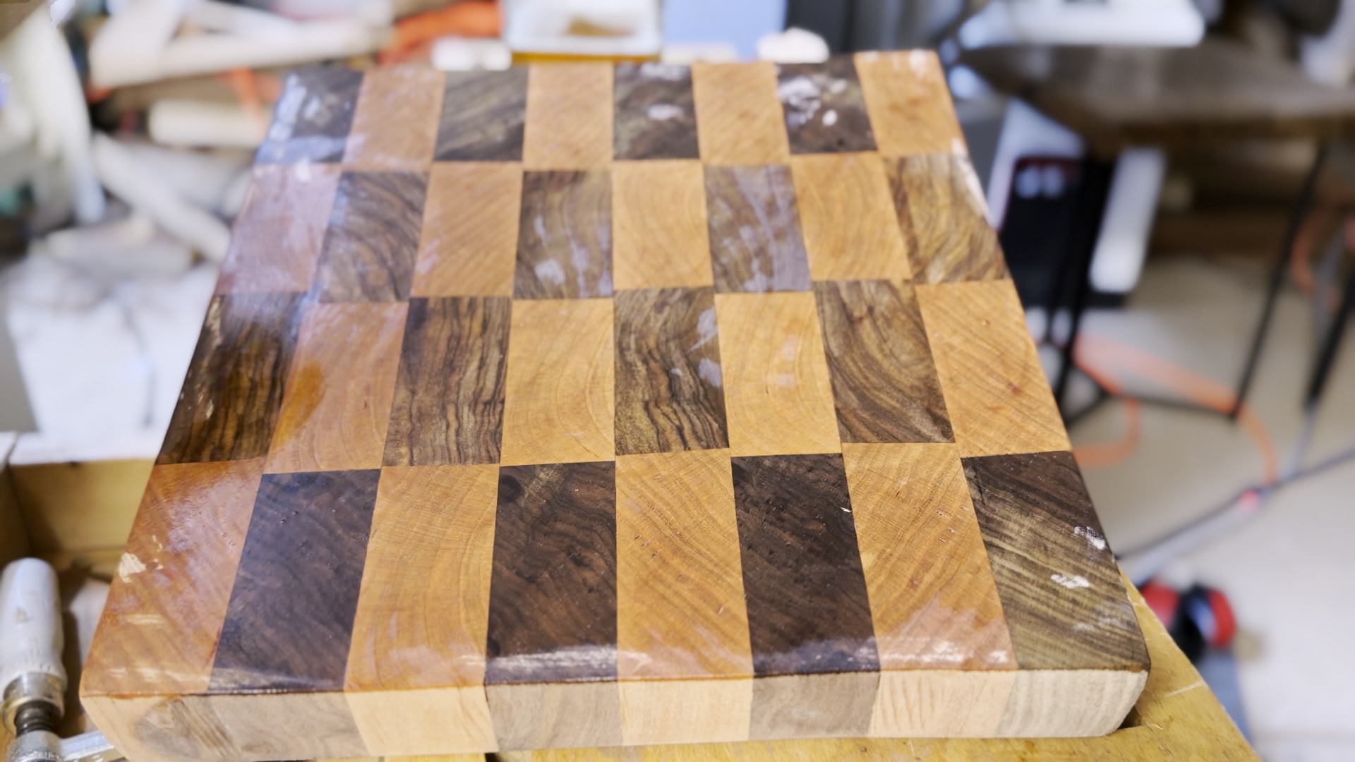 Premium Walnut Cutting Board - As Seen in Video